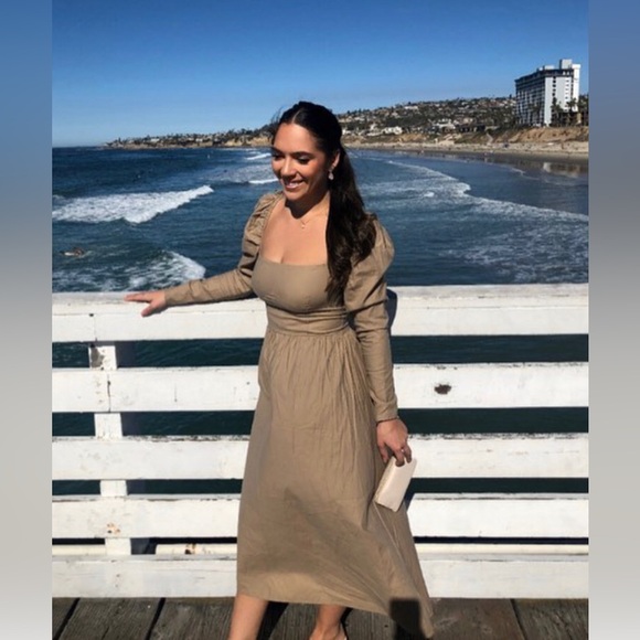 REFORMATION TAUPE PUFF SLEEVE PRINCESSCORE COTTAGECORE ROYALCORE MIDI DRESS - Picture 2 of 12